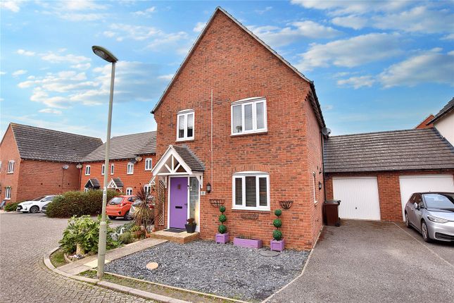Thumbnail Detached house for sale in Swan Mews, Didcot, Oxfordshire