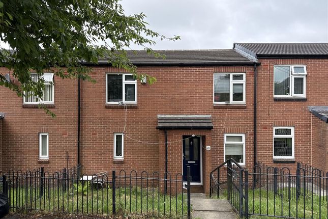 36, Friezland Close, Stalybridge photo 4