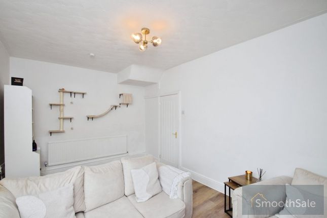 18, Pont Street, Port Talbot photo 3