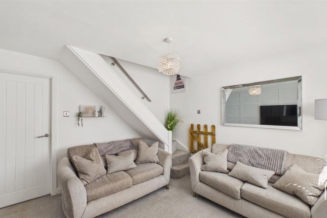 30, Skipsea View, Sunderland photo 4