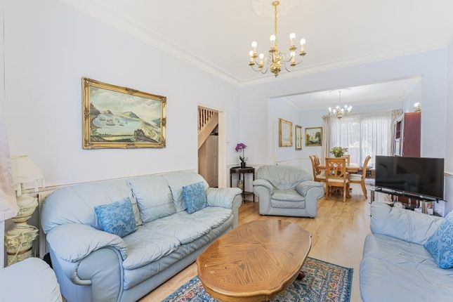 Thumbnail Property for sale in Curzon Road, London