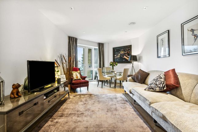 Thumbnail Flat for sale in Quayside House, 8 Kew Bridge Road