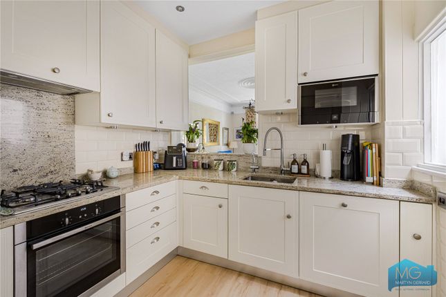 72, Victoria Road, London photo 4