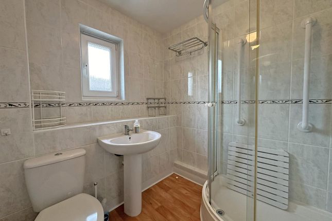 Flat for sale in 14, Hope Road, Shanklin