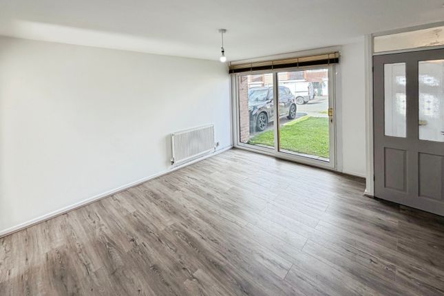 103, Capenhurst Lane, Whitby photo 2
