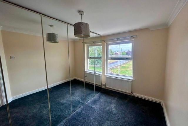 Flat 2, Woodland Court, Porthcawl photo 5