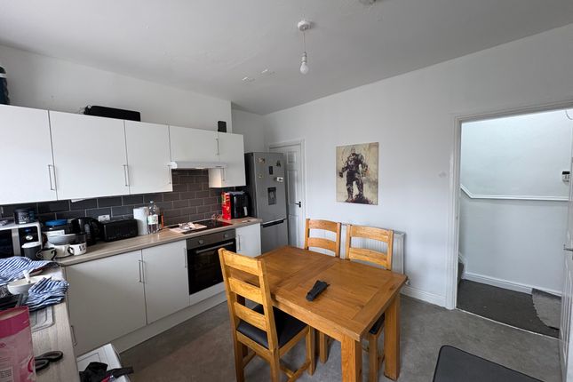 36, Station Road, Barnsley photo 2