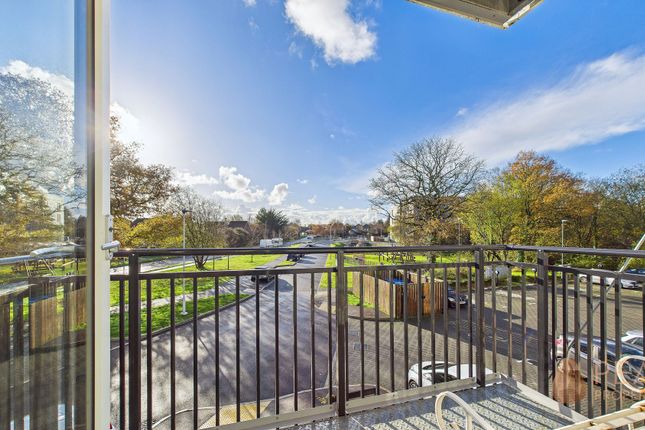 Flat 16, Winslar, Worthing photo 4