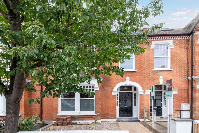 Thumbnail Flat for sale in Huron Road, London