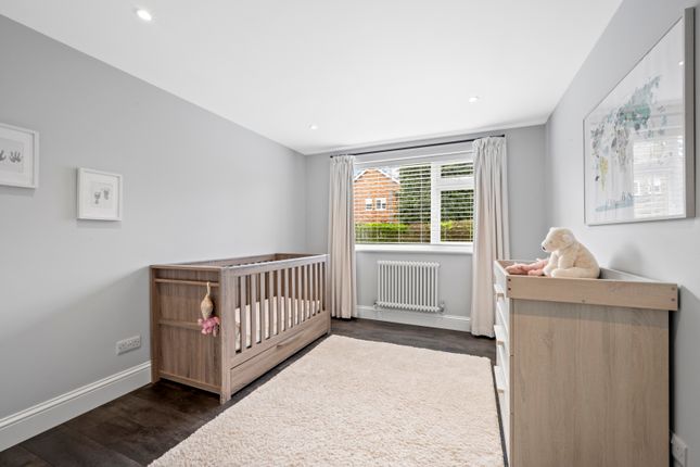 Flat for sale in Langley Road, Surbiton