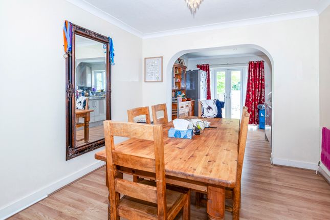 282, Balmoral Drive, Hayes photo 4