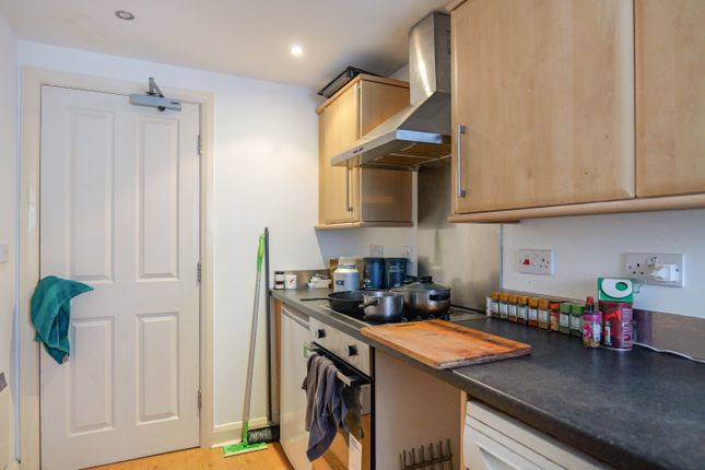 Flat 8, 100, Park Road, Blackpool photo 4