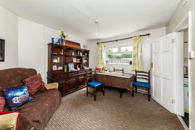 12 Town Close, Abingdon photo 4