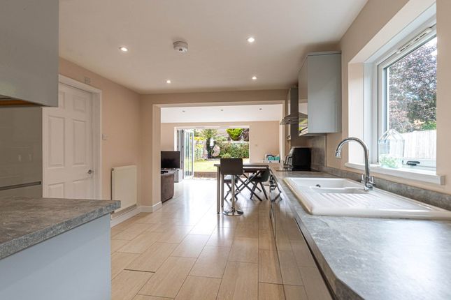 6, Woods Road, Reading photo 3
