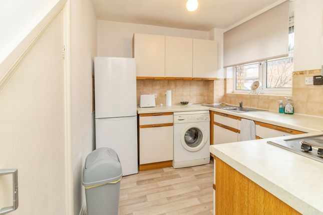 41, Quinton Drive, Milton Keynes photo 3
