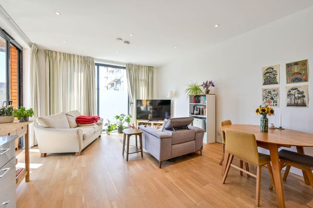Milner Road, South Wimbledon photo 4