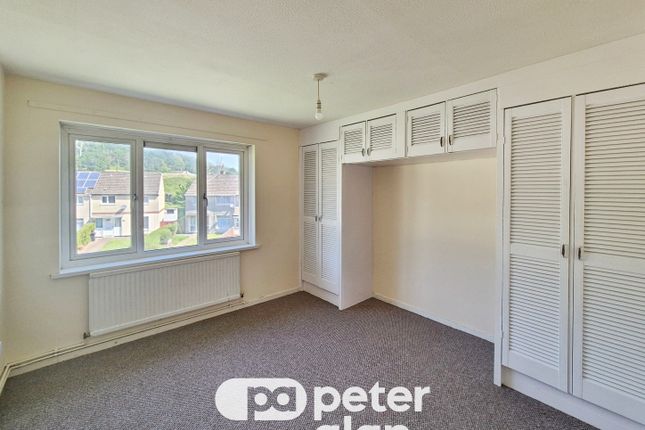 103, Newport photo 4
