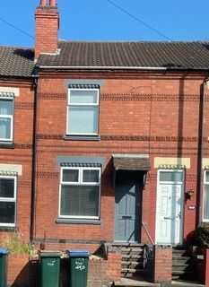 Terraced house to rent in Swan Lane, Coventry
