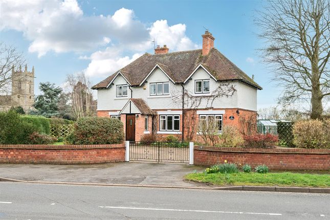 4-bed house on The Gables, Station Road, Evesham, £750,000