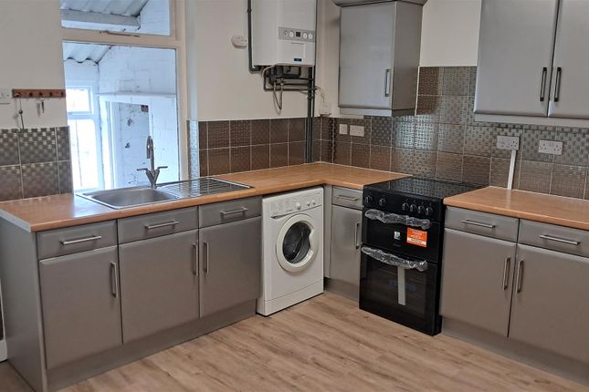 36, Craven Street, Burton On Trent photo 3