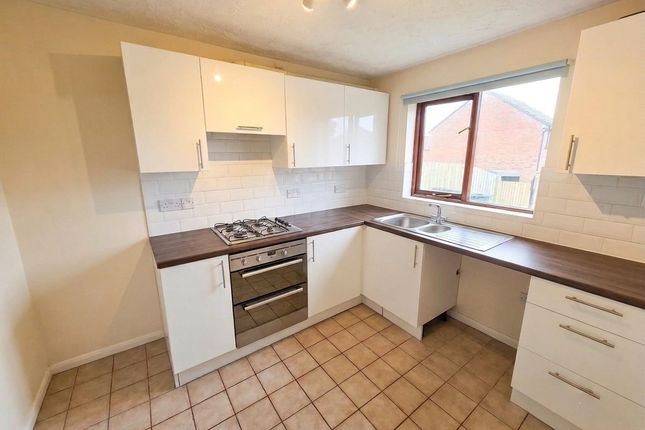 11 Merlin Way, Torquay photo 2