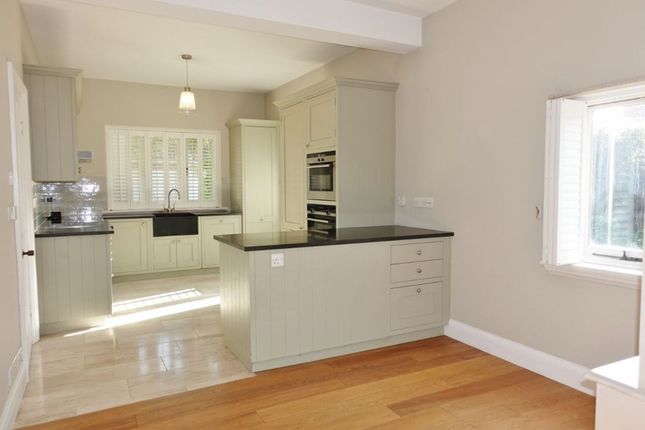 5 Argent Place, Newmarket photo 2