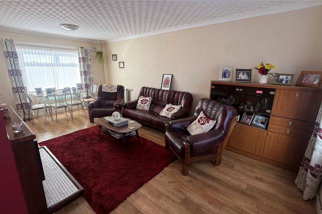 Bebington Road, Ellesmere Port photo 3