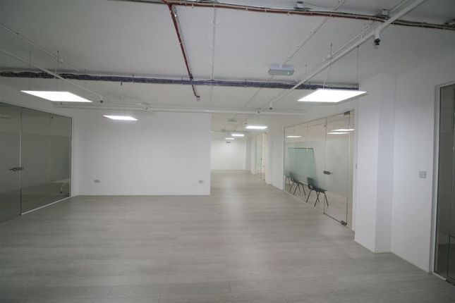 Thumbnail Office to let in Commercial Road, London