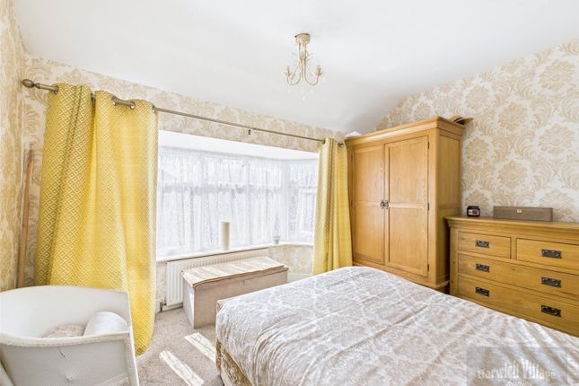 39, Valley Road, Essex photo 4