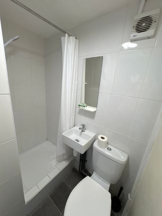 1, Merridale Crescent, Wolverhampton photo 3