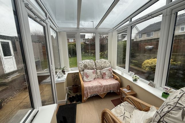 7, St James Close, Thornbury photo 2