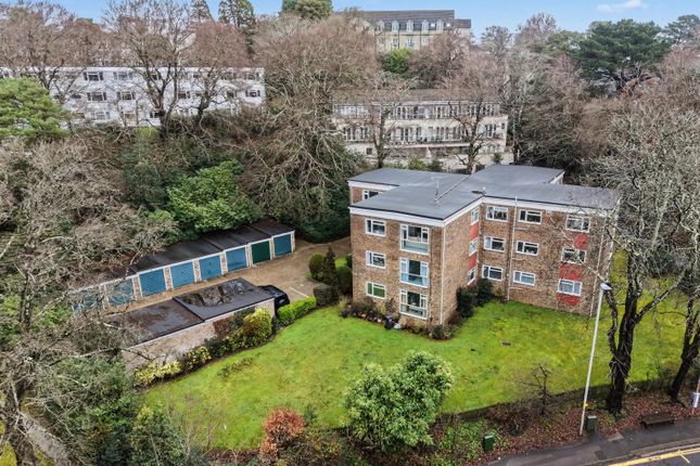 2-bed flat on 7, Merrion Court, Lower Parkstone, £225,000