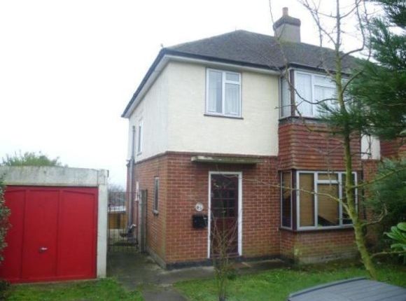 Thumbnail Shared accommodation to rent in Glen Iris Avenue, Canterbury, Kent
