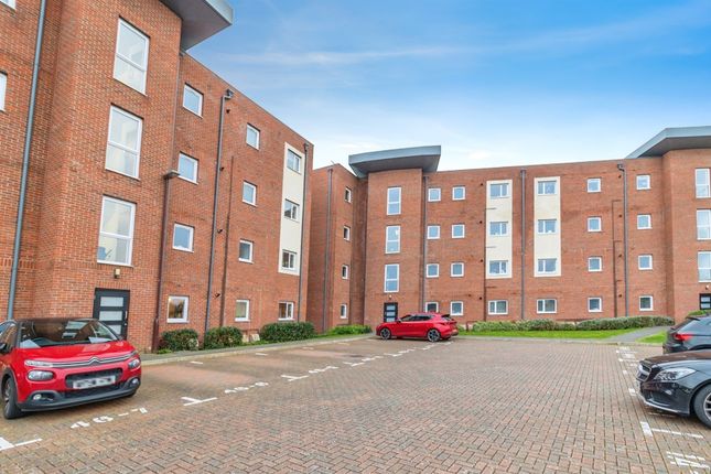 Flat for sale in Bowling Green Close, Bletchley, Milton Keynes
