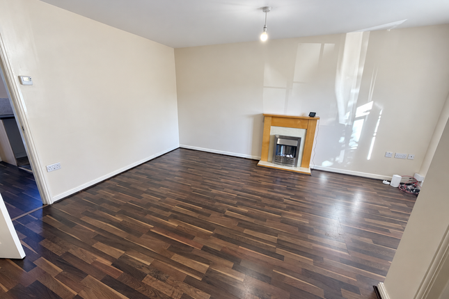 20 Harris Road, Doncaster photo 4