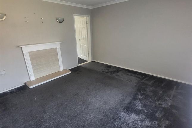 102, Whiteleas Way, South Shields photo 3