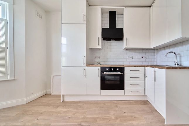 60, Townsend Road, Southall photo 4