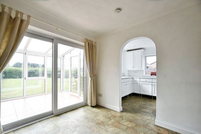 10, Wingfield, Swindon photo 3