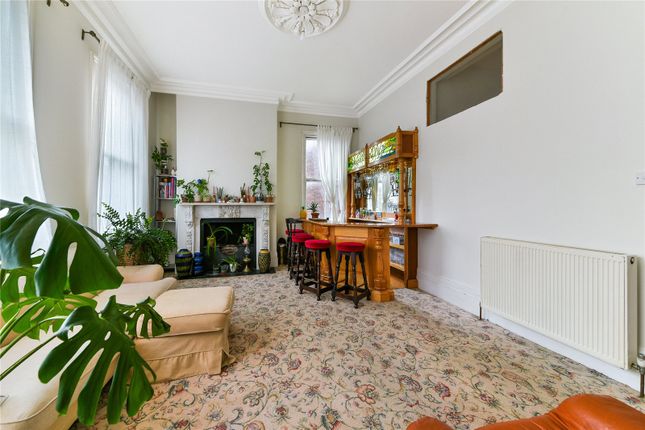 Link-detached house for sale in Beatty Road, London