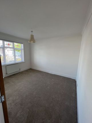 21, Townsville Road, Bournemouth photo 5