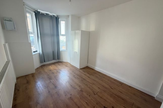 74 VANSITTART ROAD, LONDON photo 4