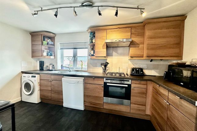 2, Marion Drive, Knutsford photo 2