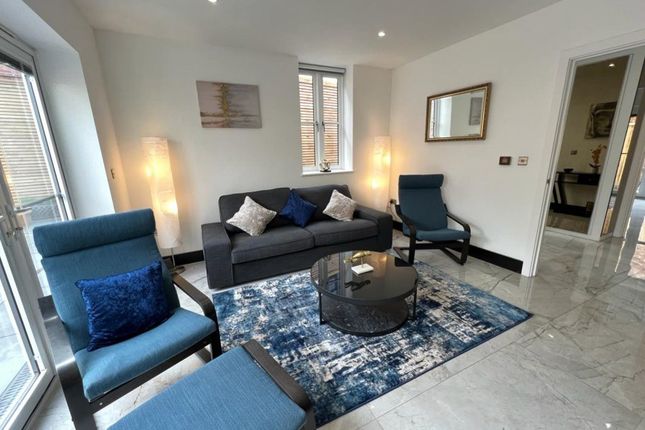 Property to rent in Highcroft Villas, Brighton