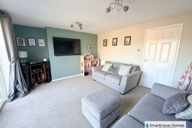 12, Gate Brook Close, Ripley photo 2