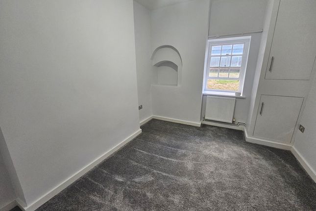 6, Maidstone photo 3