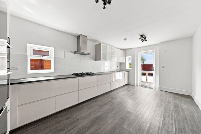 5, Peploe Road, London photo 4