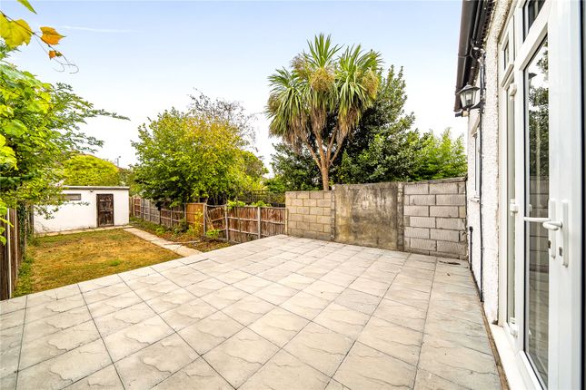 69, Cranborne Avenue, Surbiton photo 4