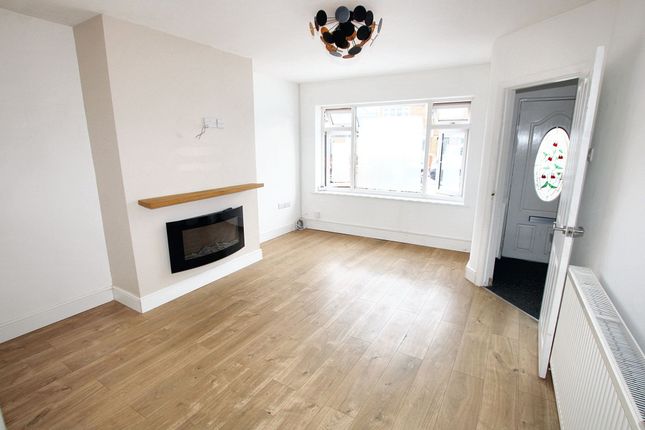 40 Ambleside Crescent, Warrington photo 4