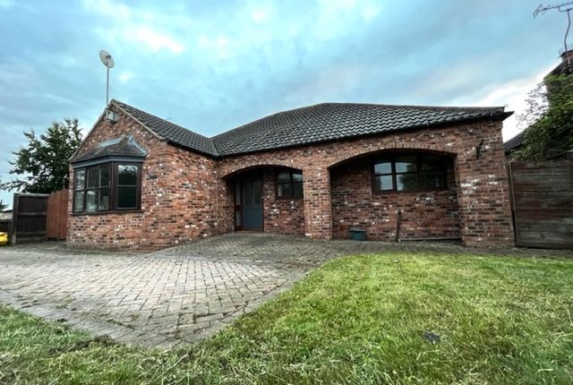 Thumbnail Detached bungalow for sale in Crowle Bank Road, Althorpe, Scunthorpe