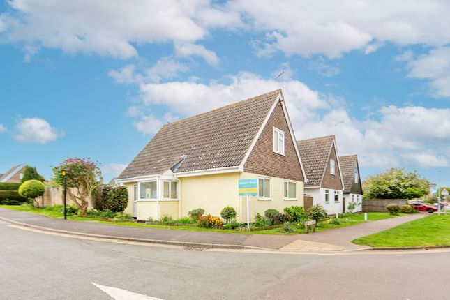 Thumbnail Detached house for sale in Yarmouth Road, Stalham, Norwich